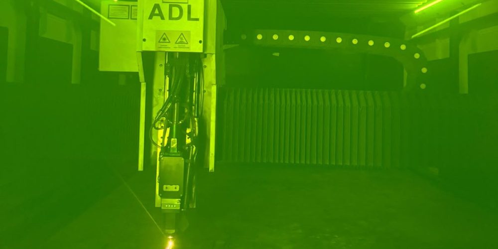 MACHINE DE DECOUPE LASER ADL